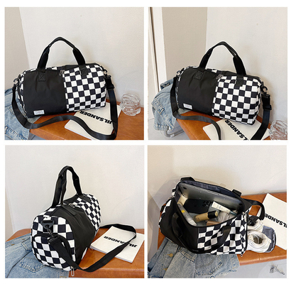 Compact Portable Custom Sports Bags Running Duffel Bag Classical Plaid Print